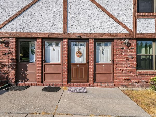 6 Bailey, Unit 6, Middle Island, NY 11953