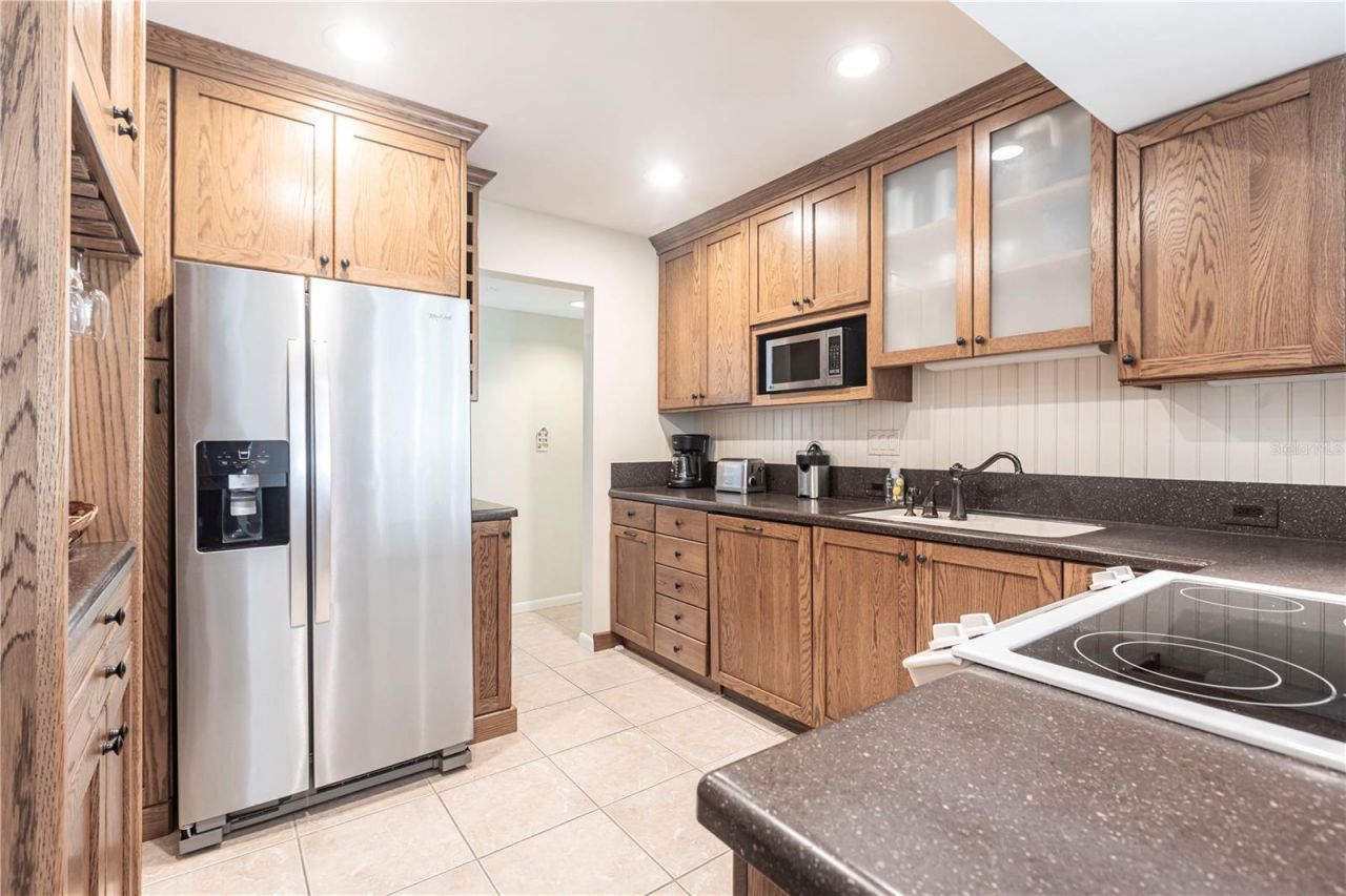 6026 E Peppertree Way, Unit 221A, Sarasota, FL 34242 Photo