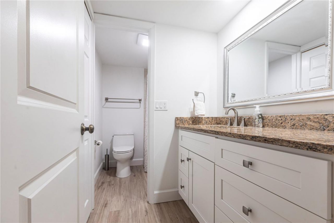 6026 E Peppertree Way, Unit 221A, Sarasota, FL 34242 Photo