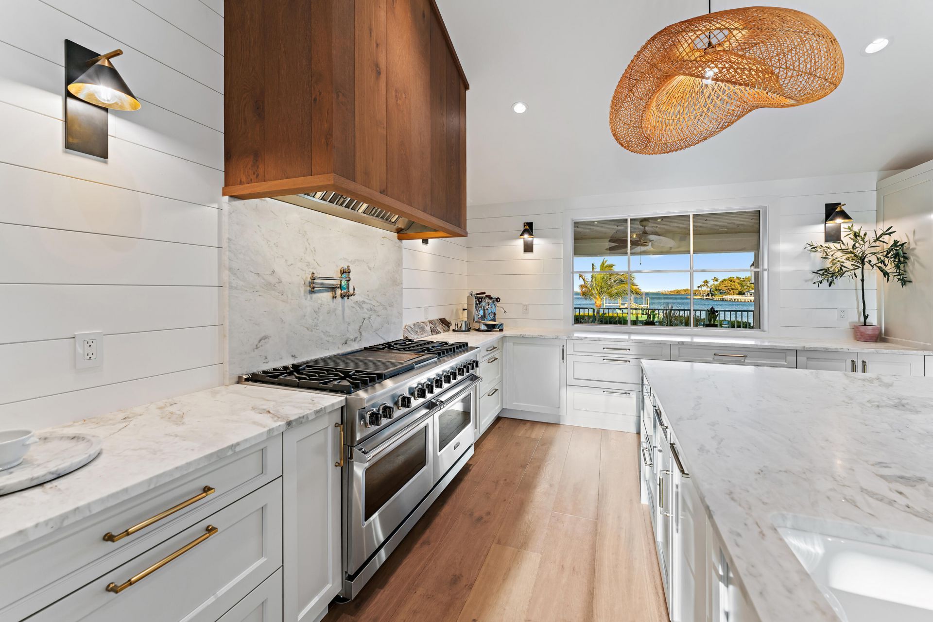 116 S Sewalls Point Road, Sewalls Point, FL 34996 Photo