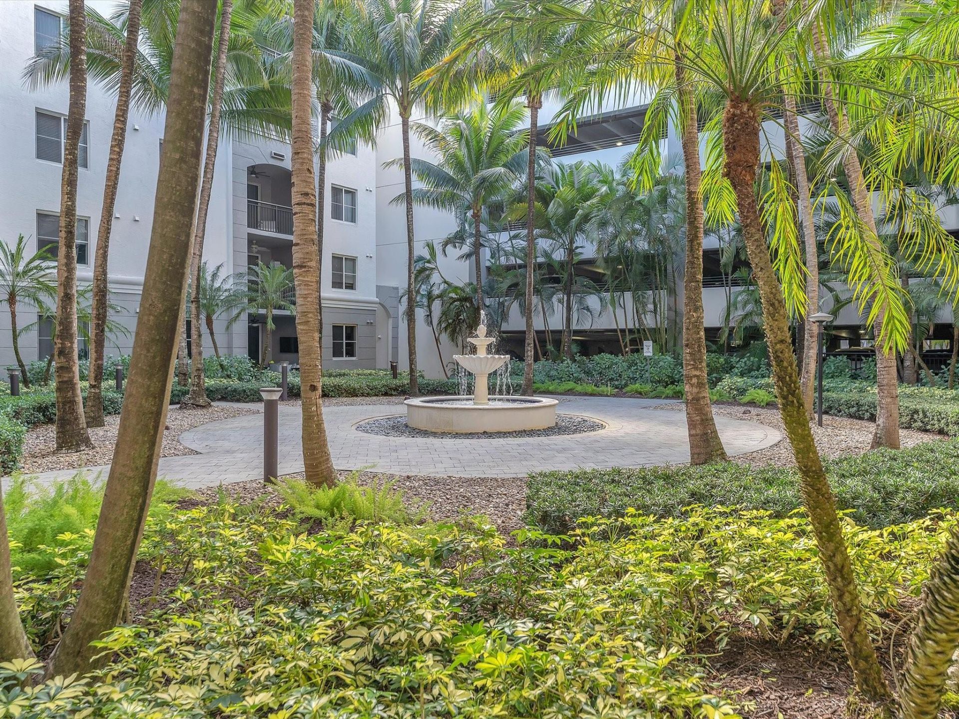 1660 Renaissance Commons Boulevard, Unit 2628, Boynton Beach, FL 33426 Photo