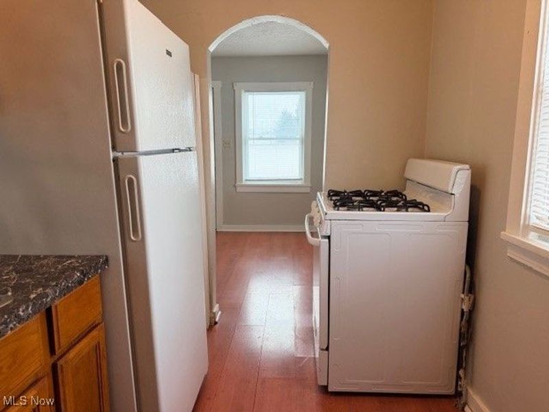 990 Kelly Avenue, Akron, OH 44306 Photo 7