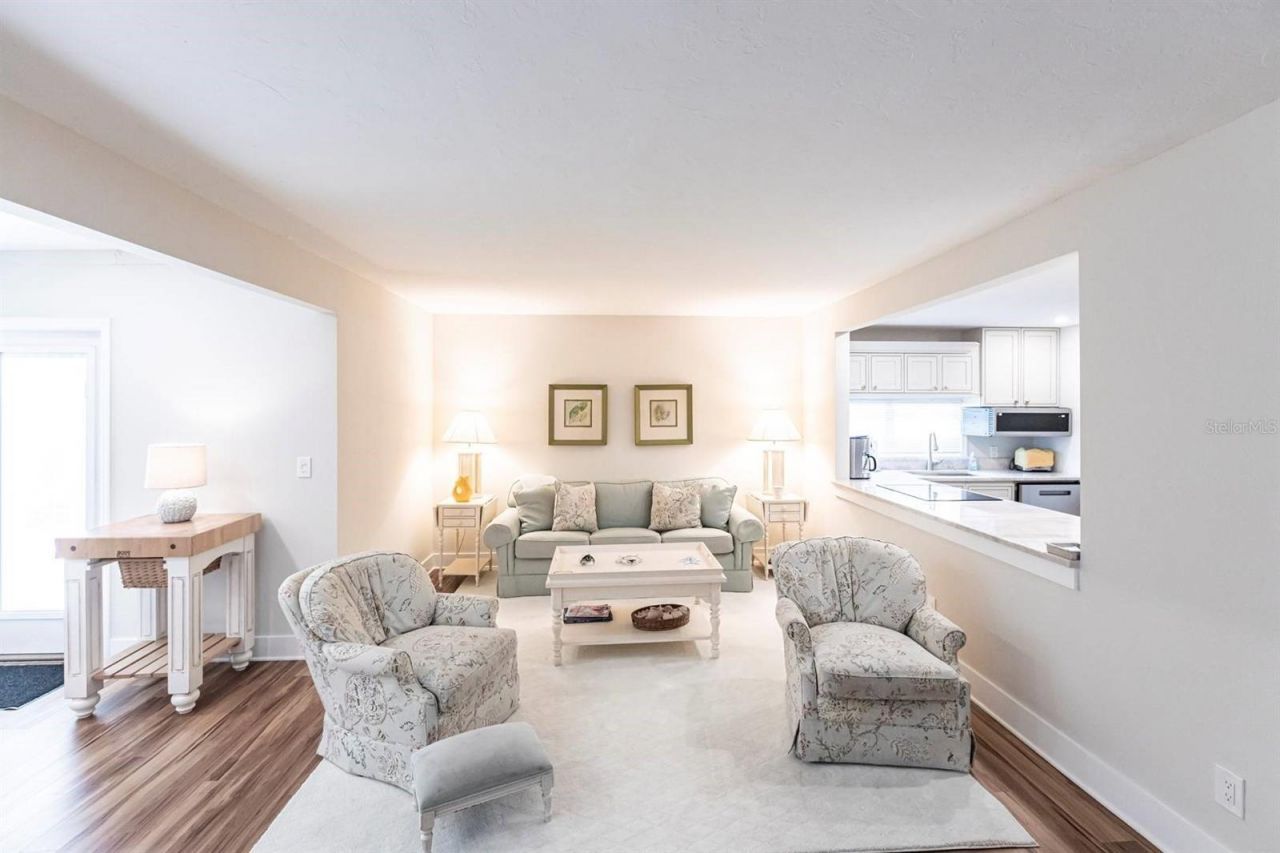 6023 W Peppertree Way, Unit 235, Sarasota, FL 34242 Photo