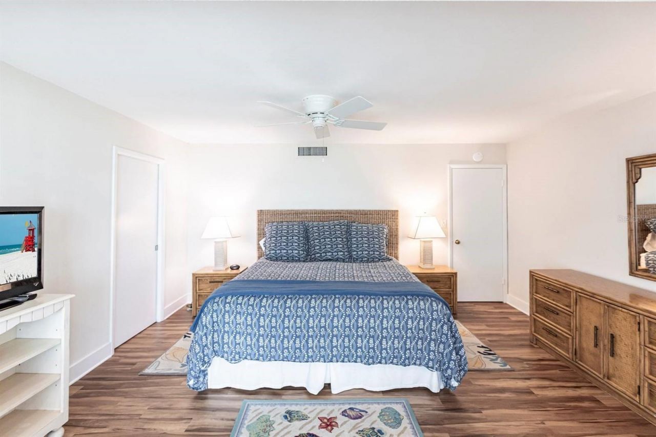 6023 W Peppertree Way, Unit 235, Sarasota, FL 34242 Photo