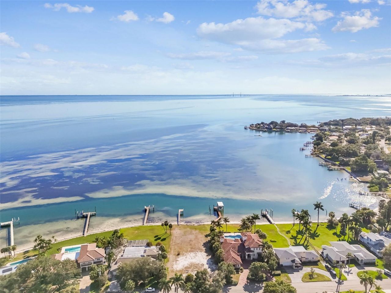 6330 Bahama Shores Drive S, Saint Petersburg, FL 33705 Photo