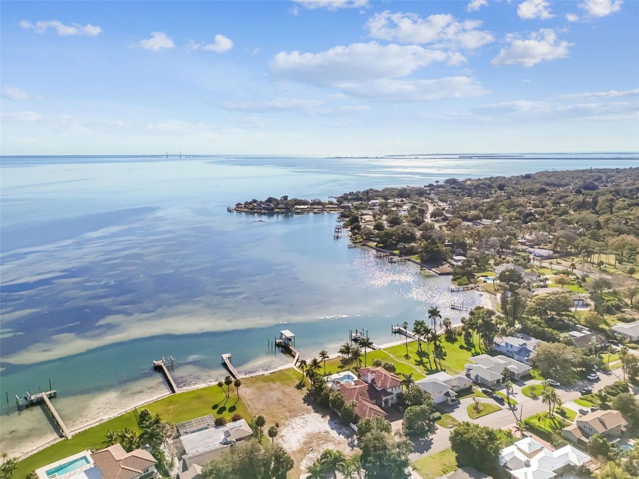 6330 Bahama Shores Drive S, Saint Petersburg, FL 33705 Photo