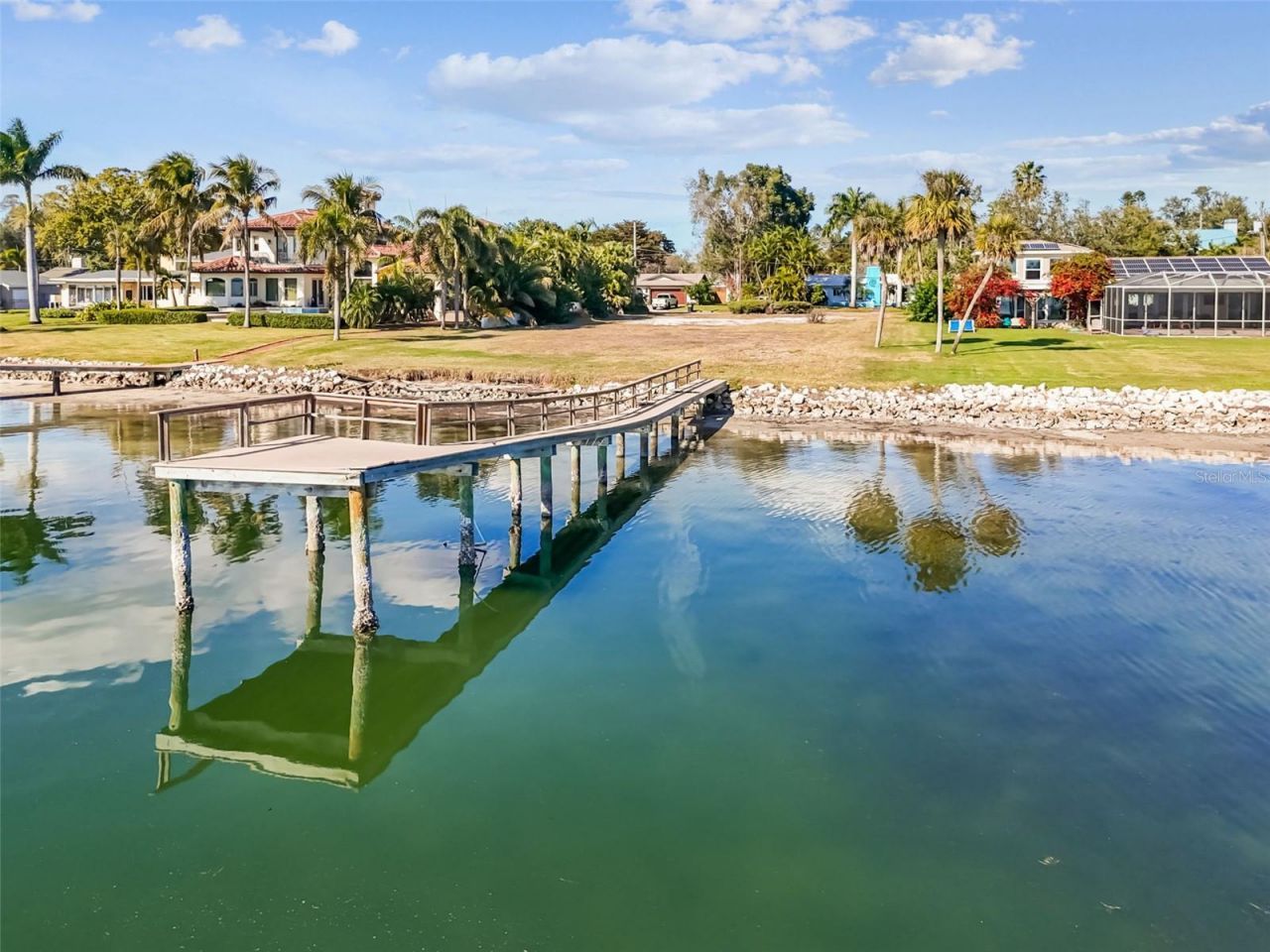 6330 Bahama Shores Drive S, Saint Petersburg, FL 33705 Photo