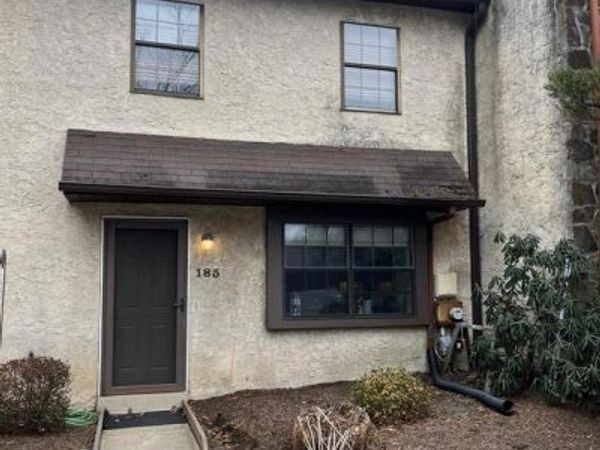 185 STIRLING COURT, WEST CHESTER, PA 19380