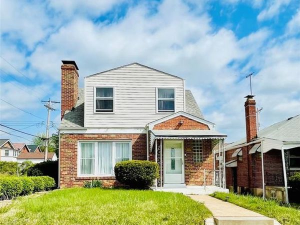 1439 McLaran Avenue, St Louis, MO 63147