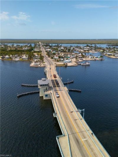 5500 Stringfellow Rd, Saint James City, FL 33956 Photo