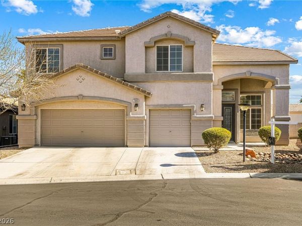 7840 Dancing Leaf Street, Las Vegas, NV 89131