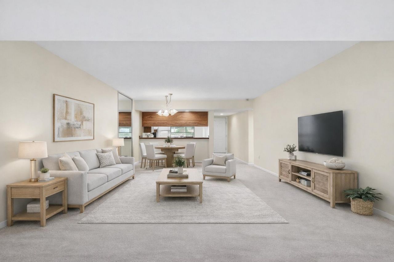 6049 Balboa Circle, Unit 205, Boca Raton, FL 33433 Photo