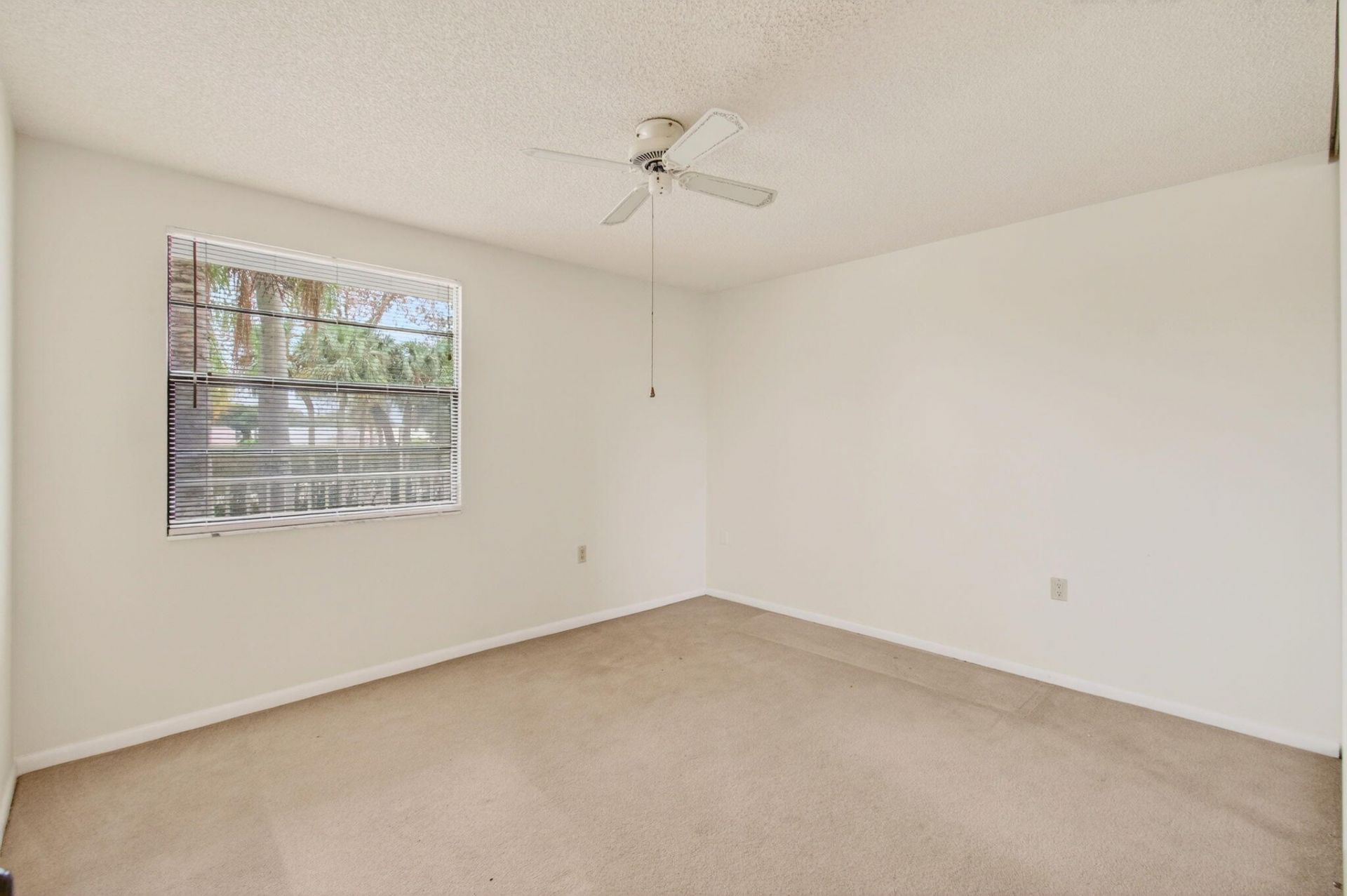 6049 Balboa Circle, Unit 205, Boca Raton, FL 33433 Photo