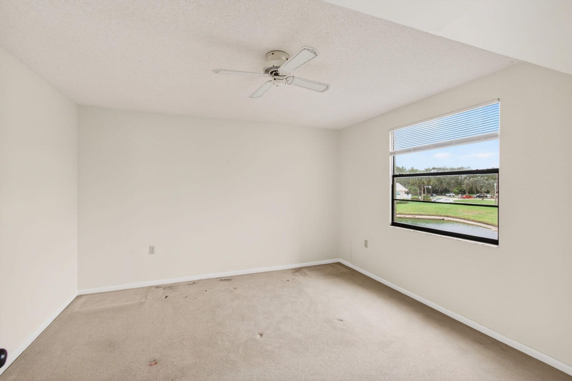 6049 Balboa Circle, Unit 205, Boca Raton, FL 33433 Photo