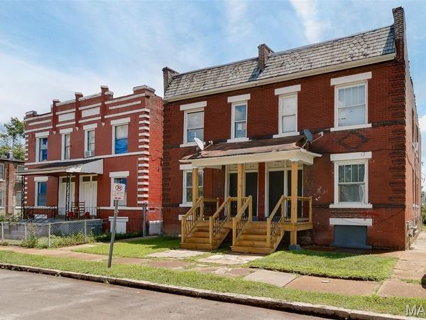 1402 Granville Place, St Louis, MO 63112