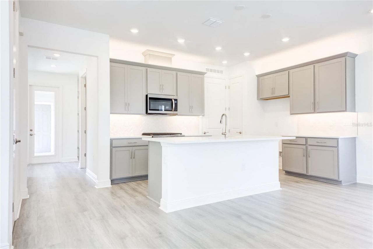 134 Bragg Lane, Lakewood Ranch, FL 34240 Photo