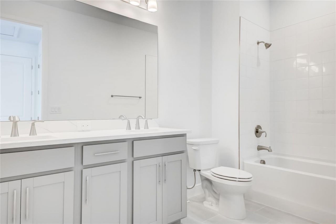 134 Bragg Lane, Lakewood Ranch, FL 34240 Photo