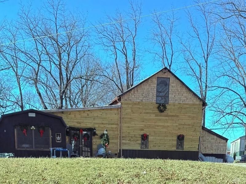 407 Broad Street, Port Jefferson, OH 45360 Photo 2