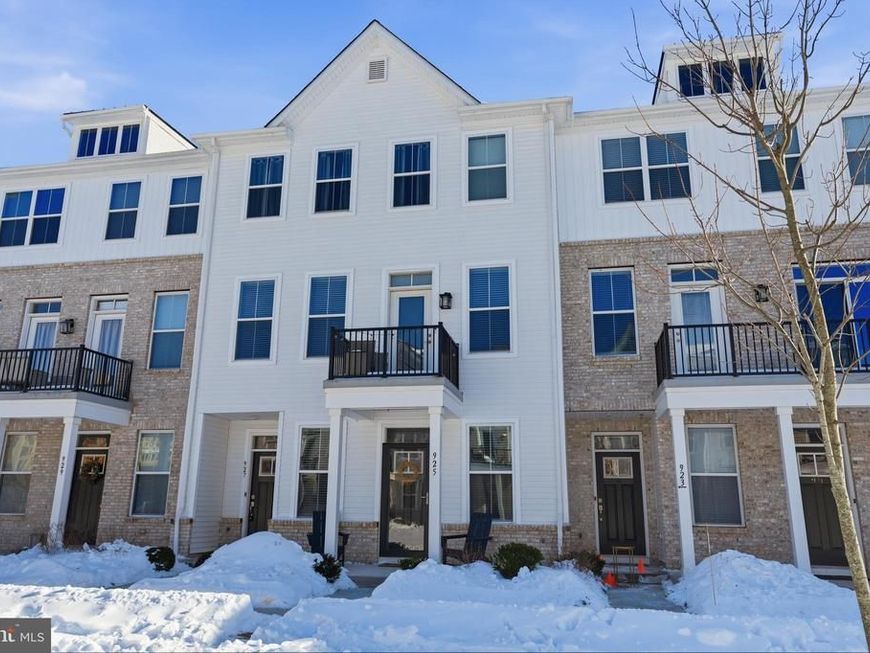 925 Anvil Court, Phoenixville, PA 19460 Main Photo