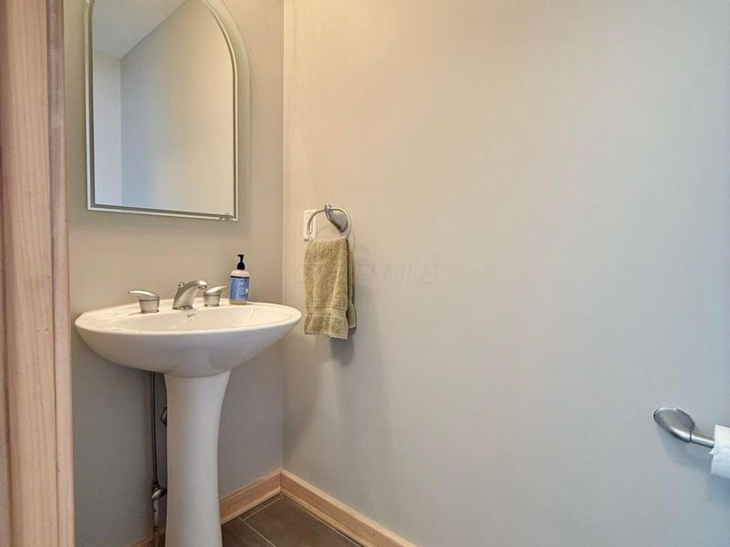 2014 Palouse Drive, London, OH 43140 Photo 47