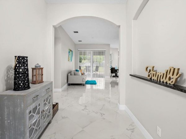 562 SW Souris Avenue, Port St. Lucie, FL 34953