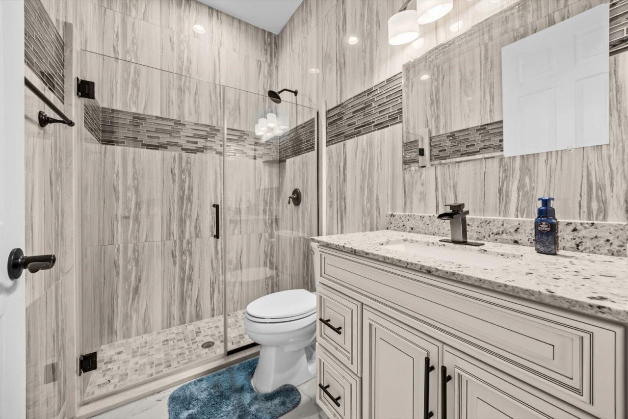 562 SW Souris Avenue, Port Saint Lucie, FL 34953 Photo