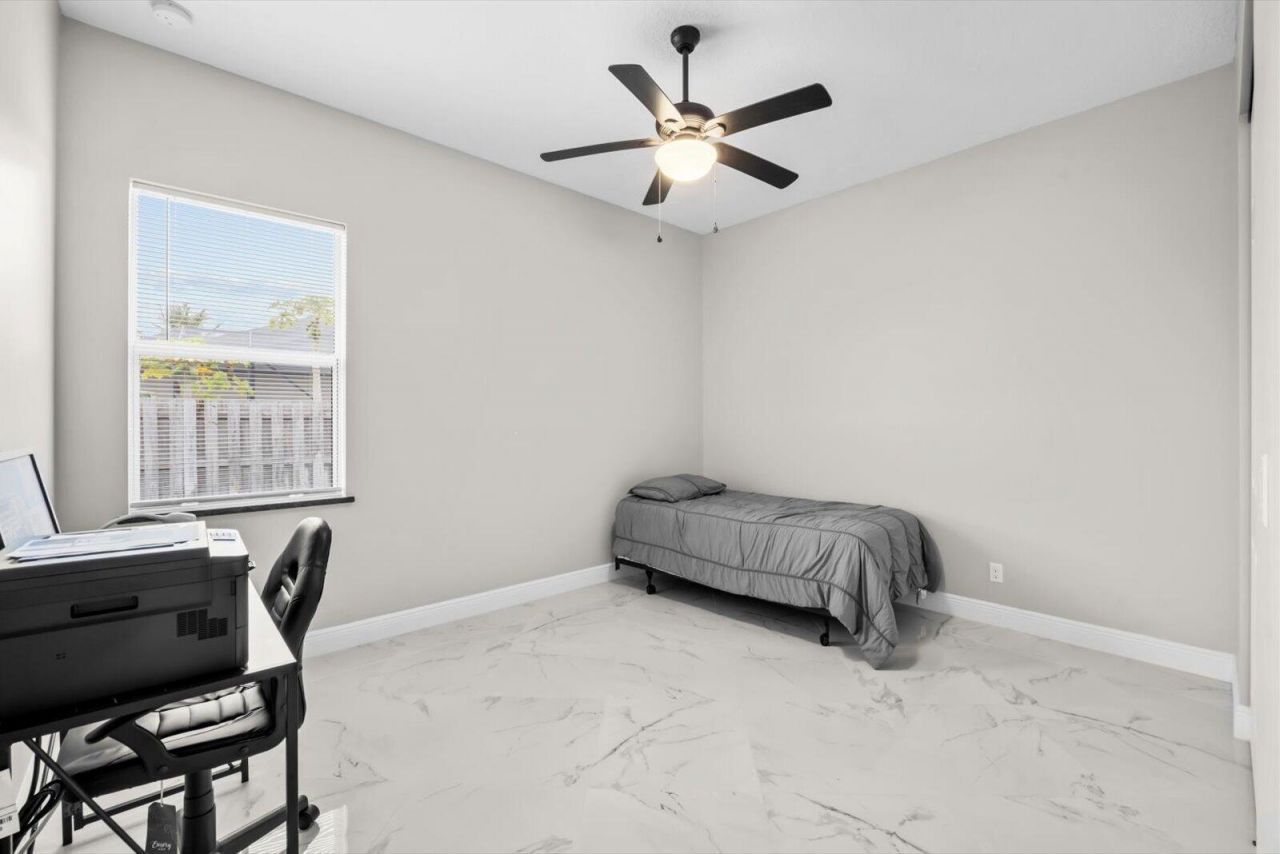 562 SW Souris Avenue, Port Saint Lucie, FL 34953 Photo