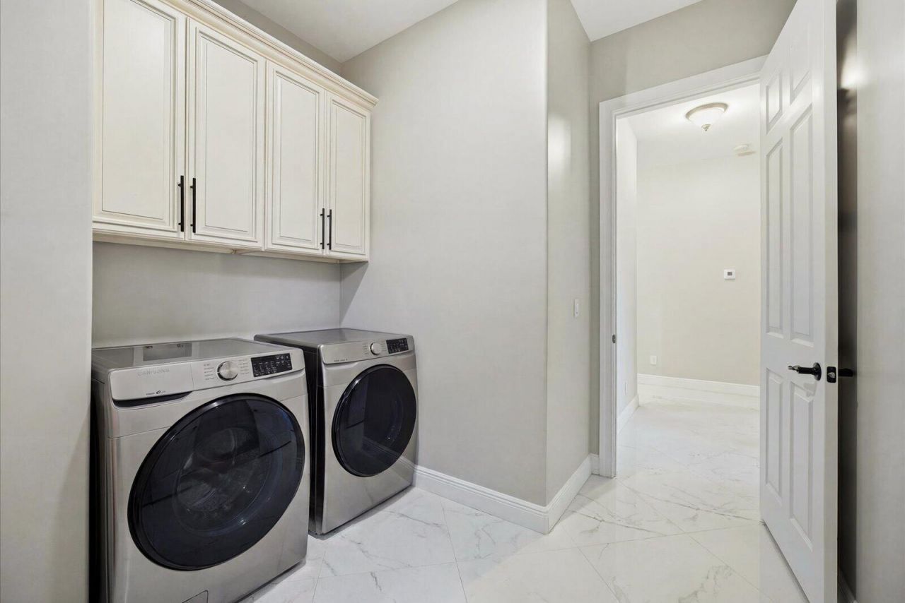 562 SW Souris Avenue, Port Saint Lucie, FL 34953 Photo