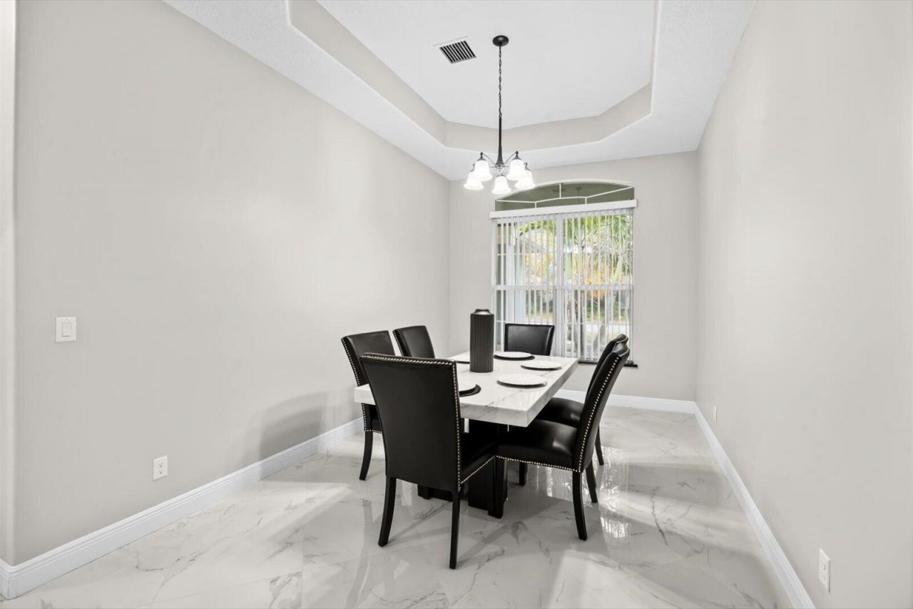 562 SW Souris Avenue, Port Saint Lucie, FL 34953 Photo