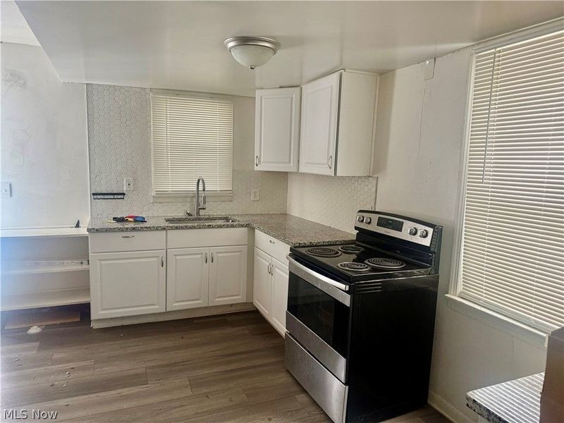 3981 Wendy Drive, Cleveland, OH 44122 Photo 3