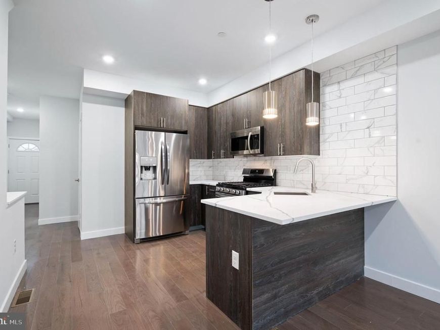 2249 N Franklin Street, Unit 1, Philadelphia, PA 19133 Main Photo
