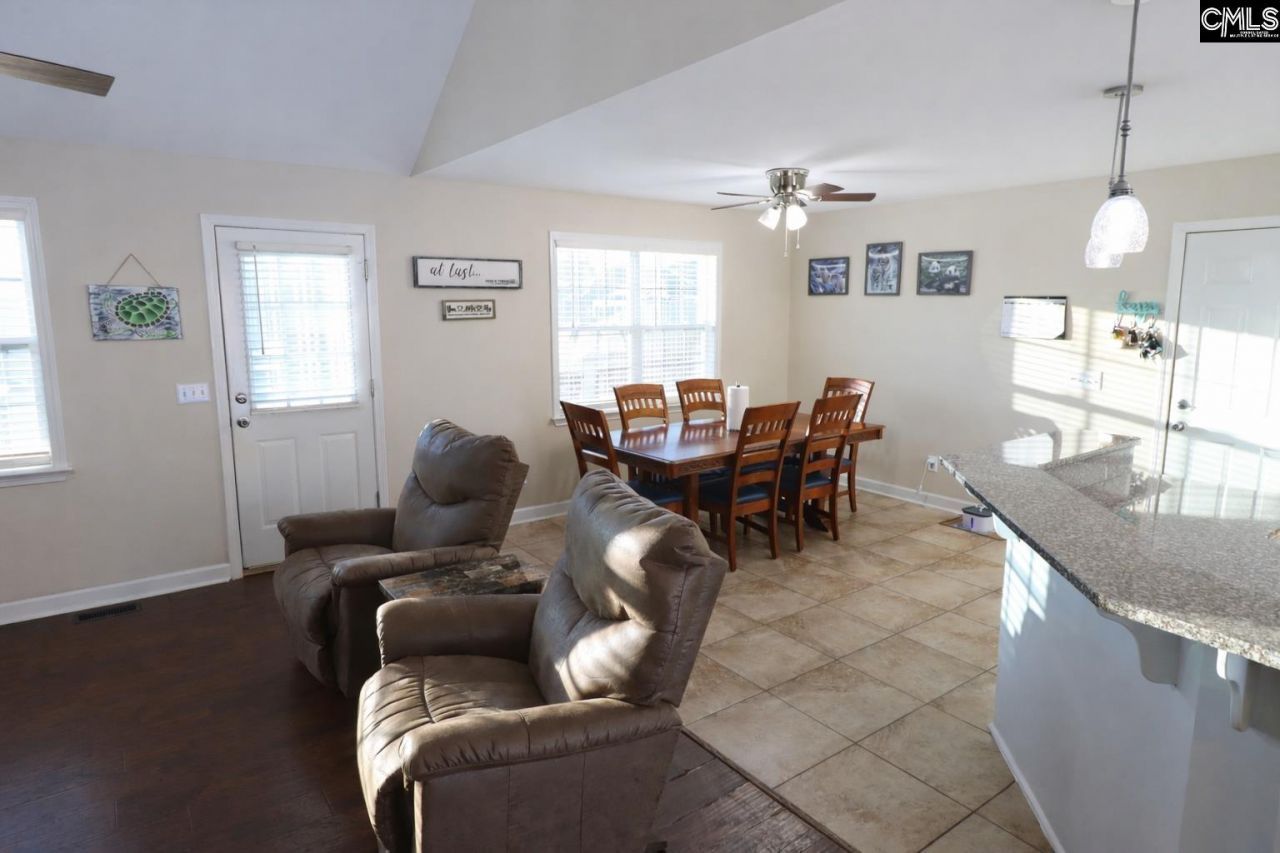 126 Southern Oak Drive Photo 11