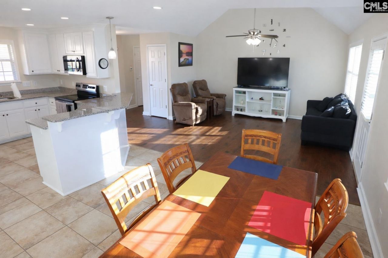 126 Southern Oak Drive Photo 12