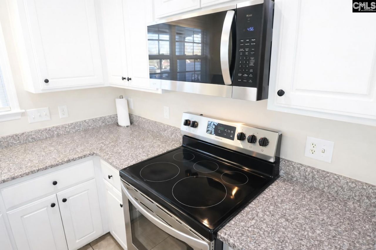 126 Southern Oak Drive Photo 6