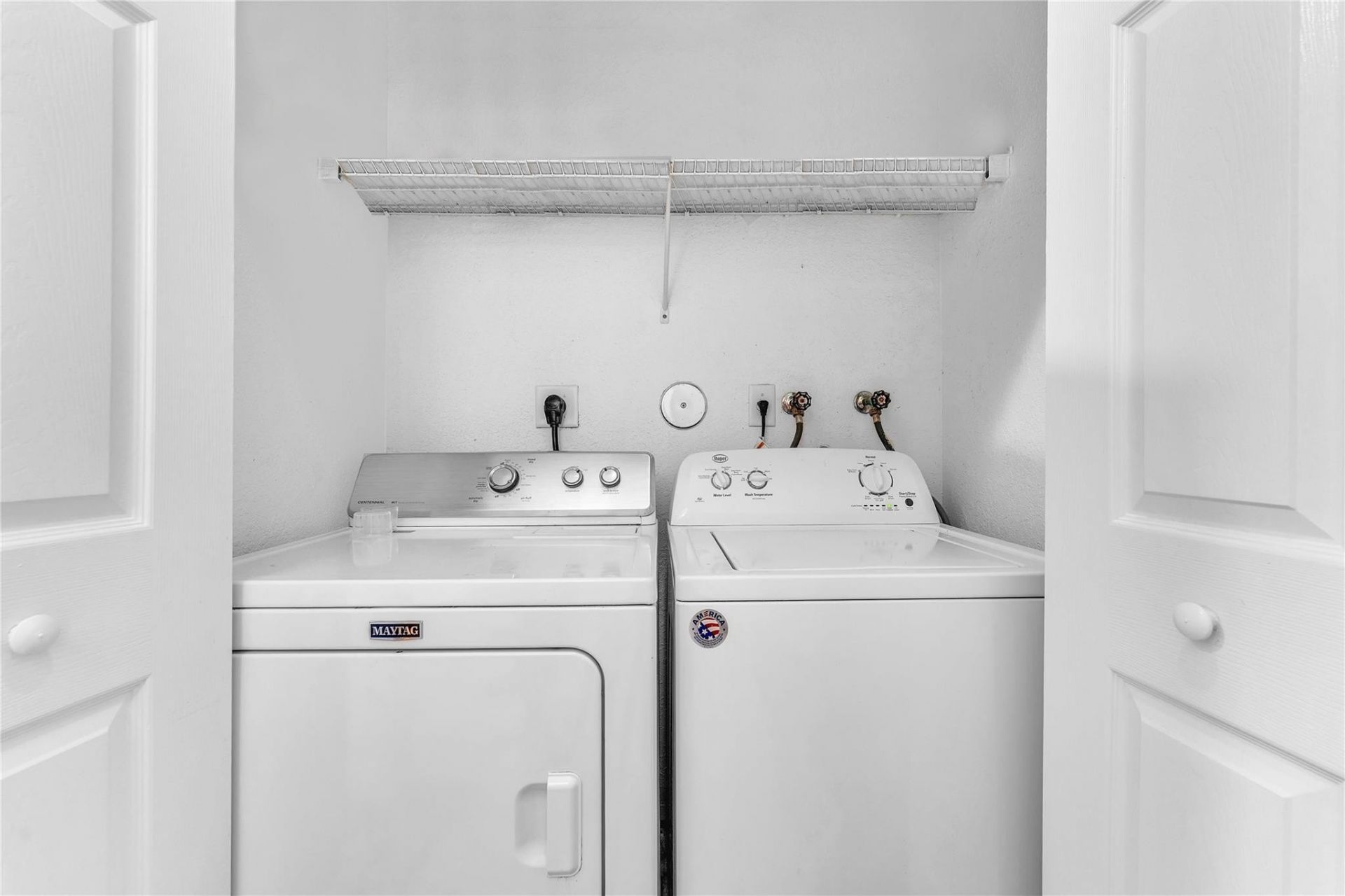 1059 Golden Cane Drive, Weston, FL 33327 Photo