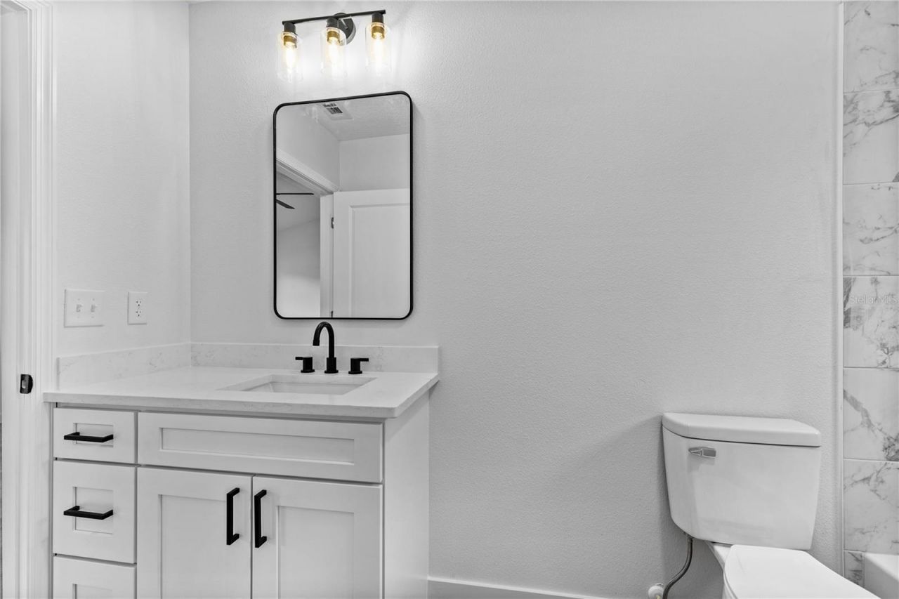 1012 E Hazzard, Eustis, FL 32726 Photo