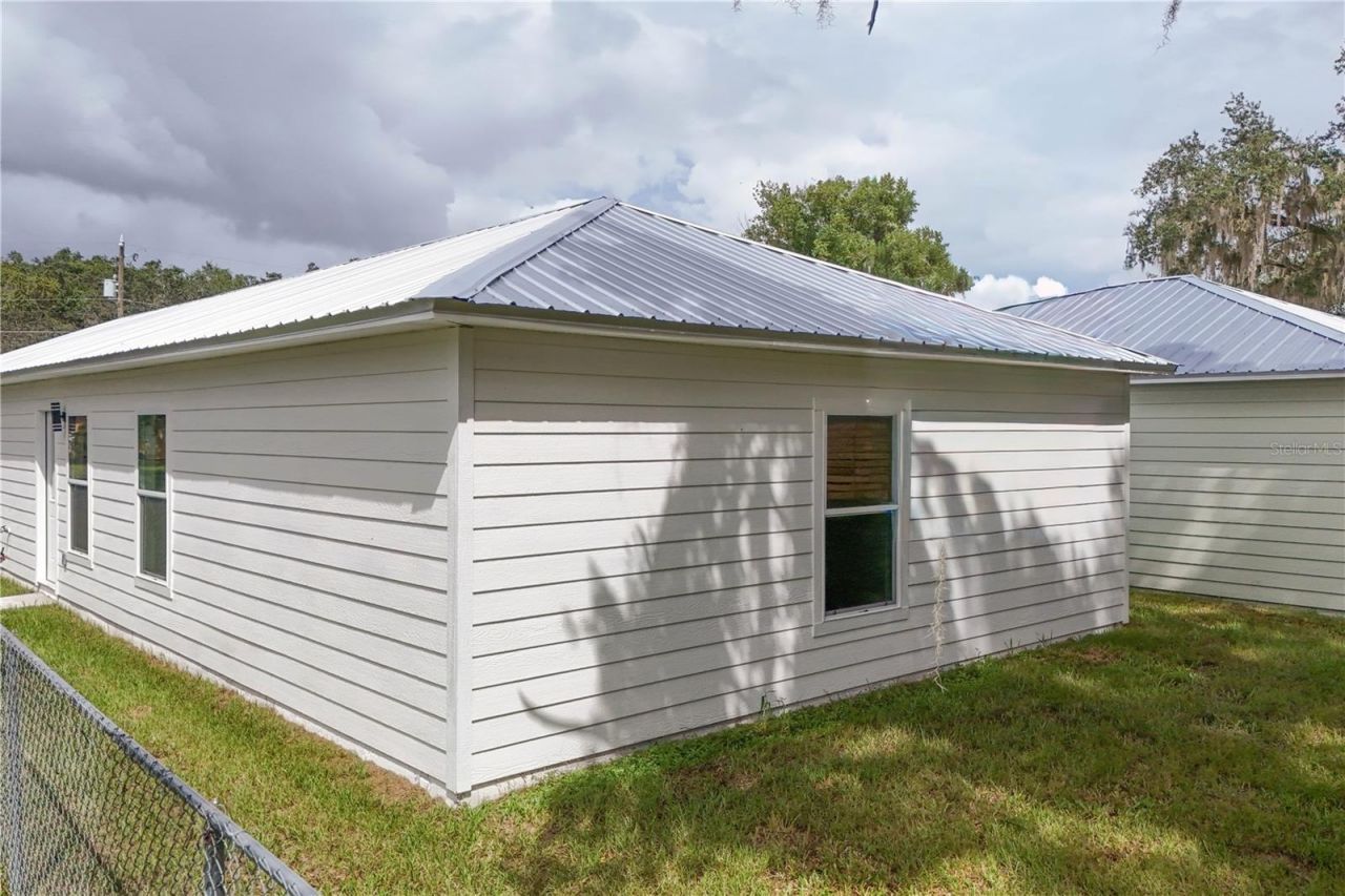 1012 E Hazzard, Eustis, FL 32726 Photo