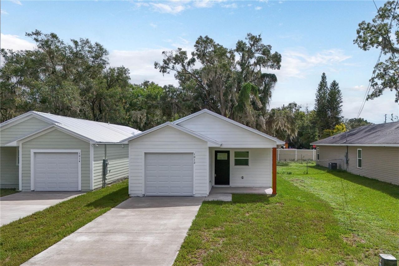 1012 E Hazzard, Eustis, FL 32726 Photo