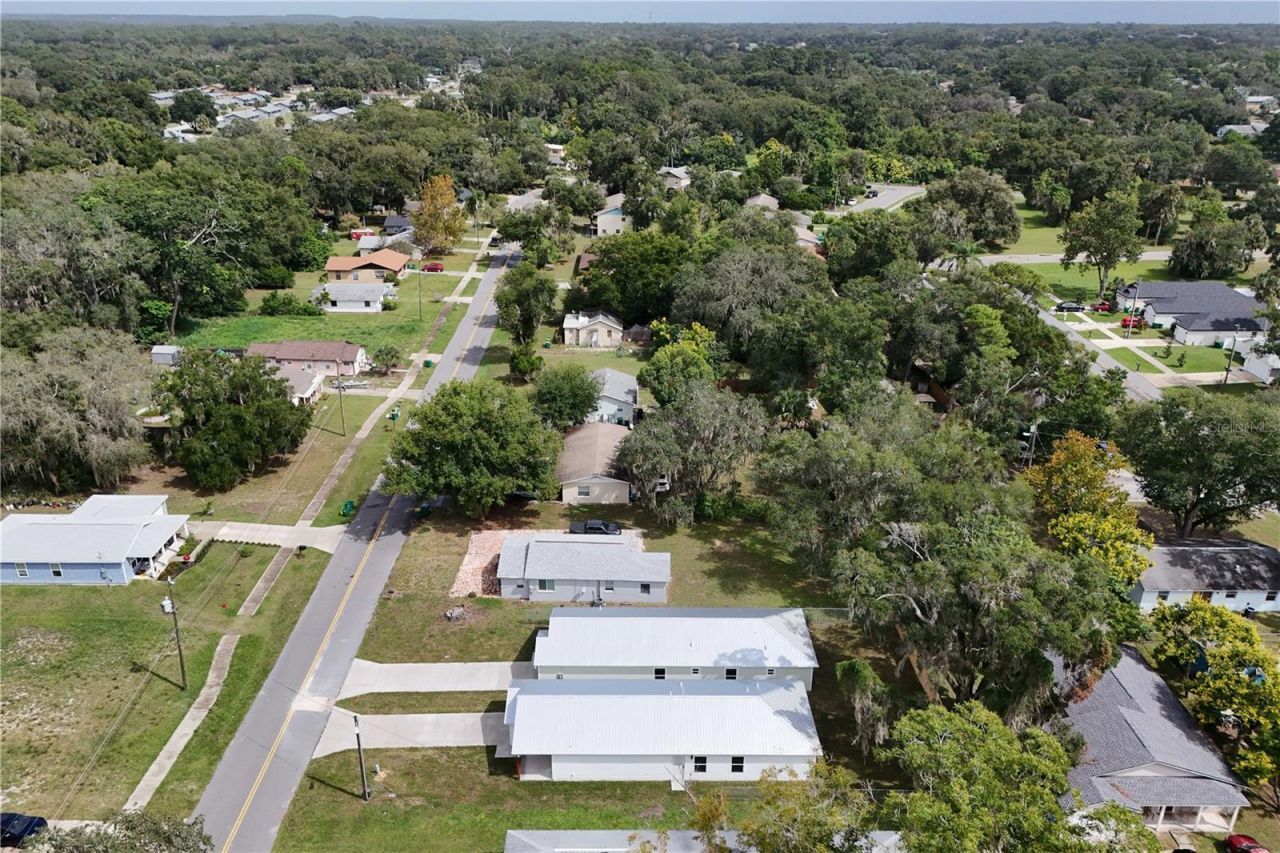 1012 E Hazzard, Eustis, FL 32726 Photo