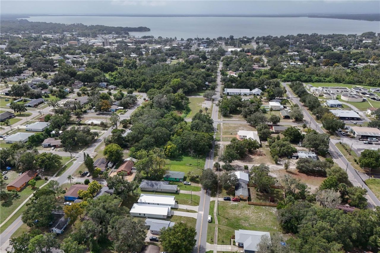 1012 E Hazzard, Eustis, FL 32726 Photo