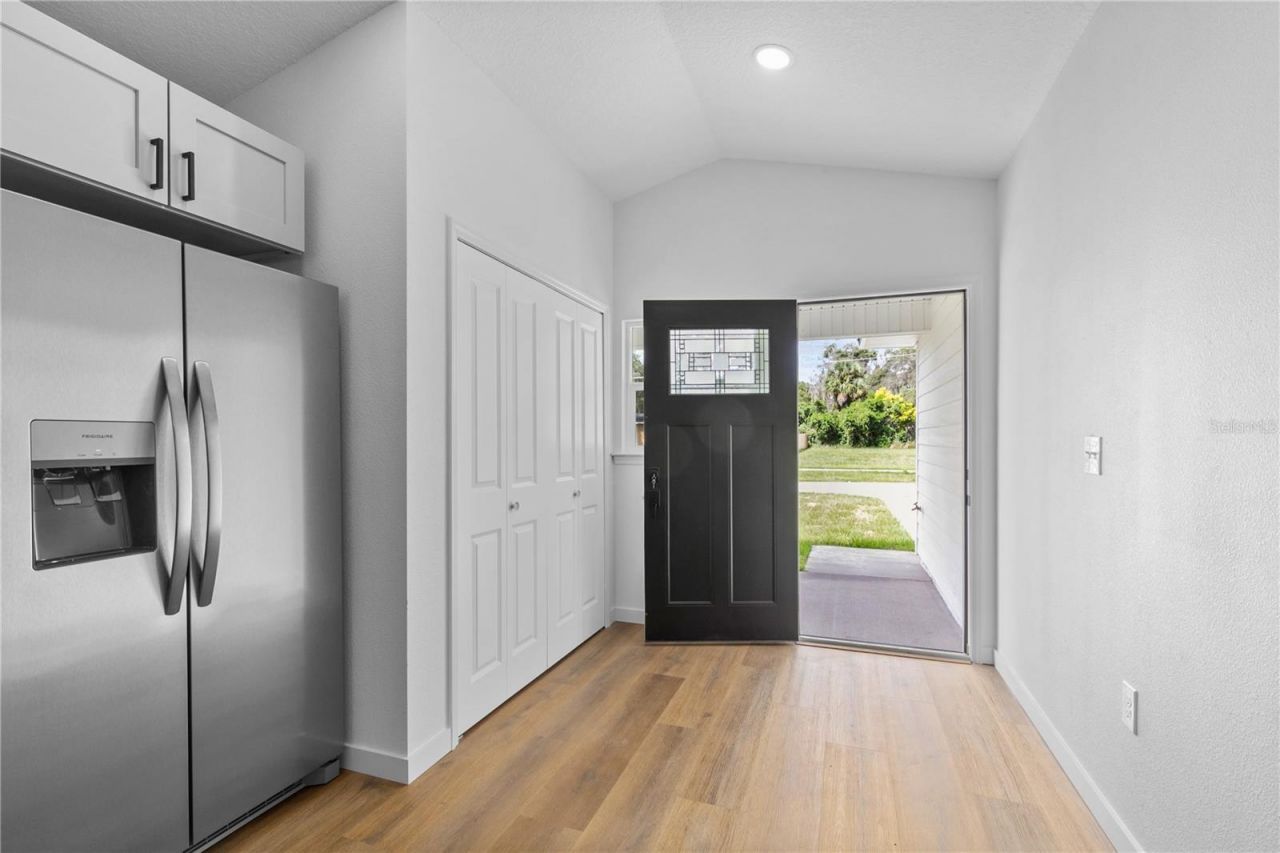 1012 E Hazzard, Eustis, FL 32726 Photo