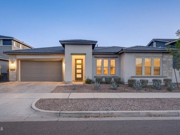 10337 E TRILLIUM Avenue, Mesa, AZ 85212