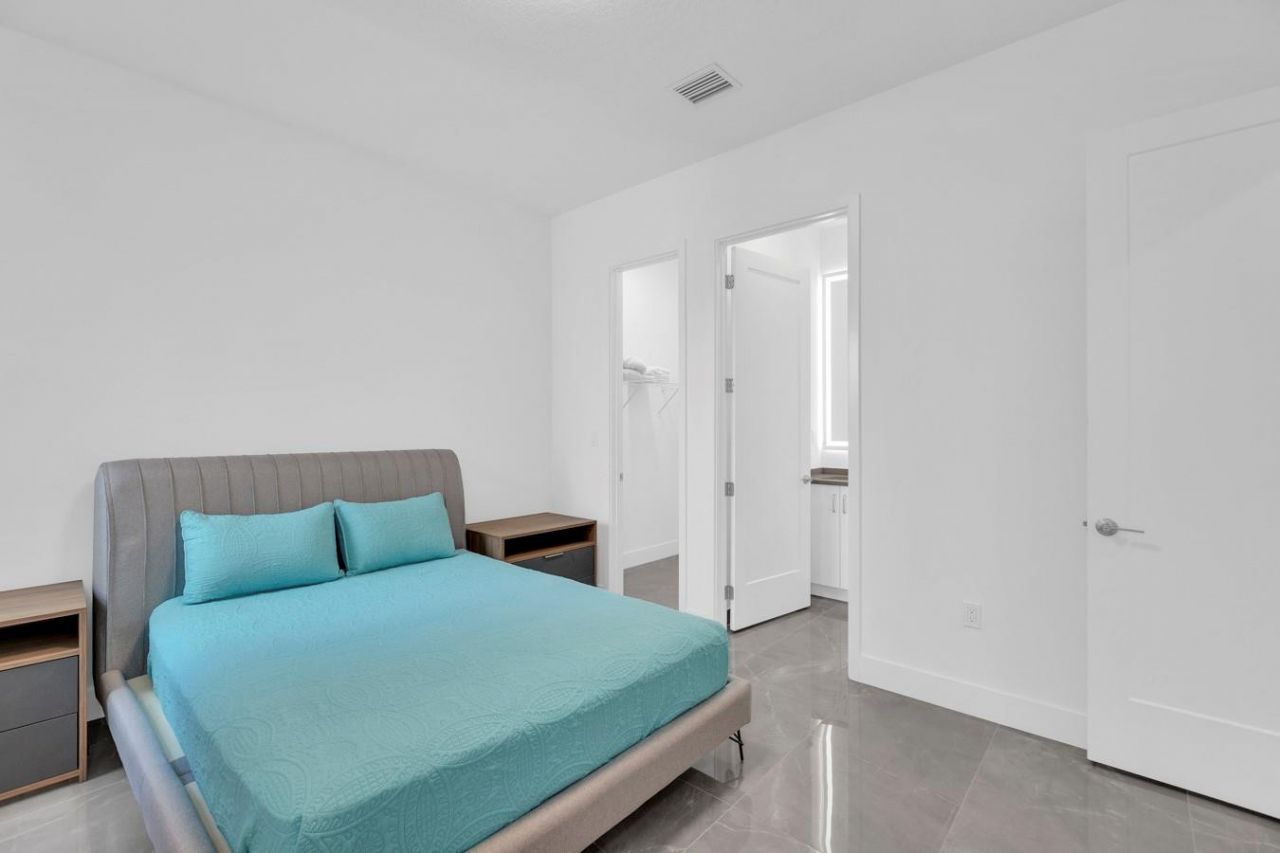 8571 Shoreacres Street, Boca Raton, FL 33434 Photo