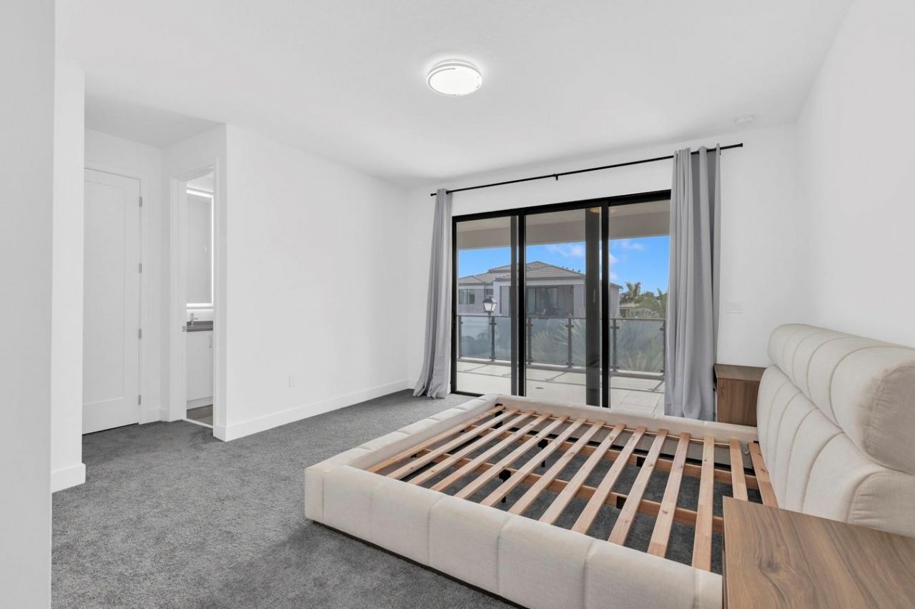 8571 Shoreacres Street, Boca Raton, FL 33434 Photo