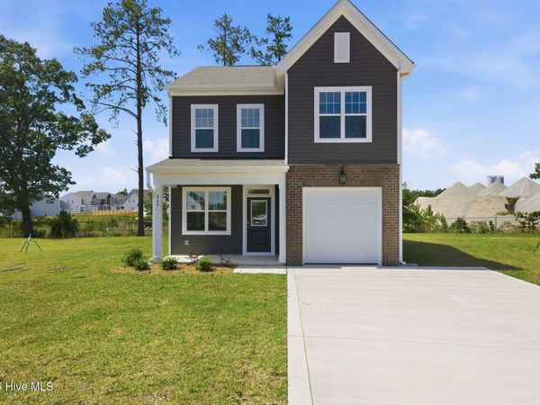 869 Tyers Road, Unit #240, Aberdeen, NC 28315
