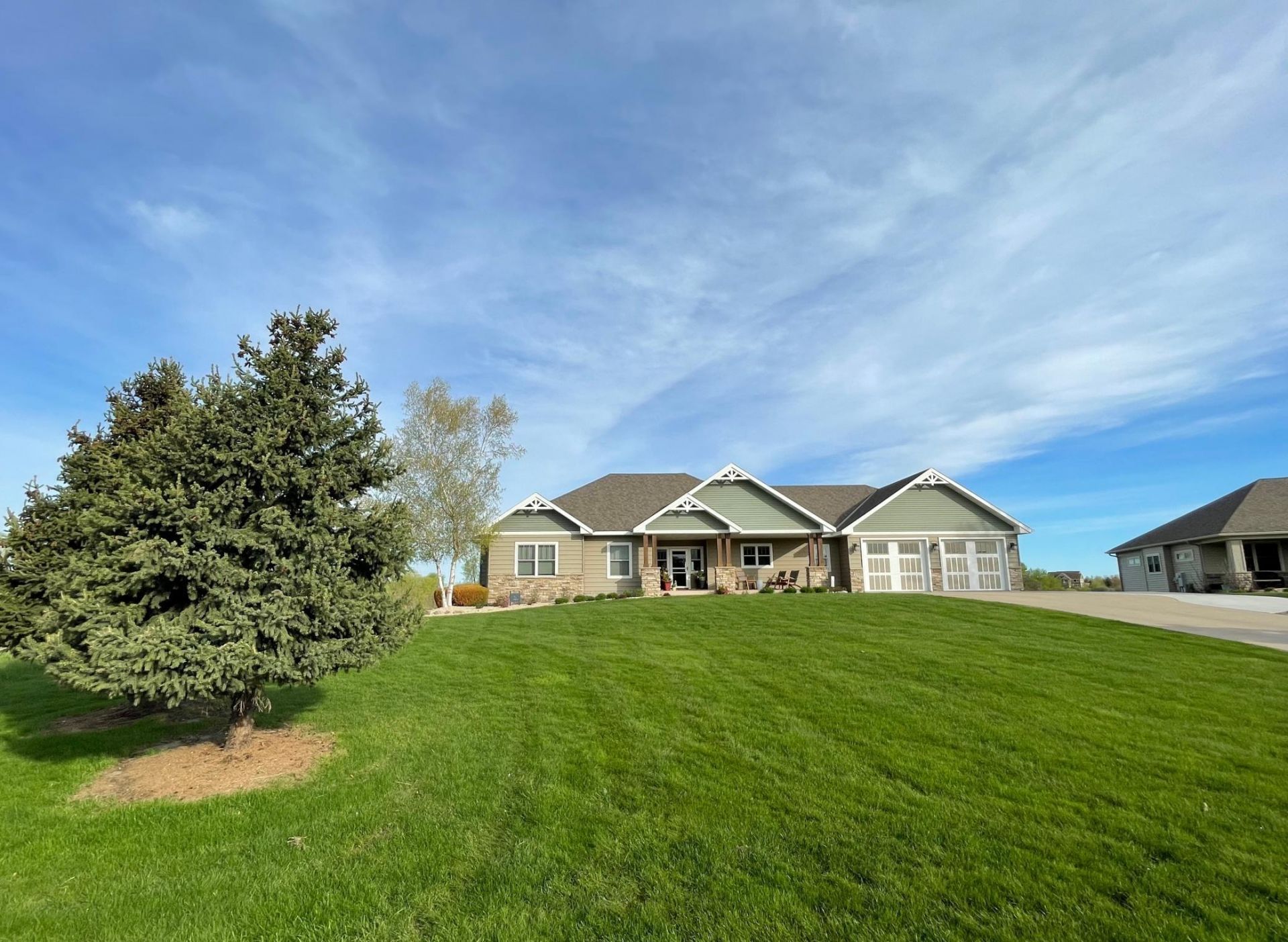225 Alaina Place NE, Sauk Rapids, MN 56379