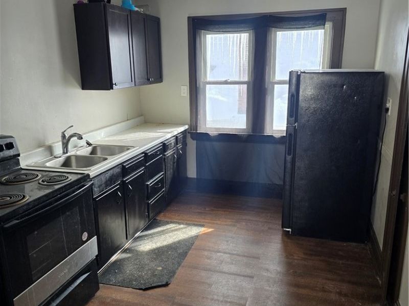 14512 Granger Road, Maple Heights, OH 44137 Photo 9