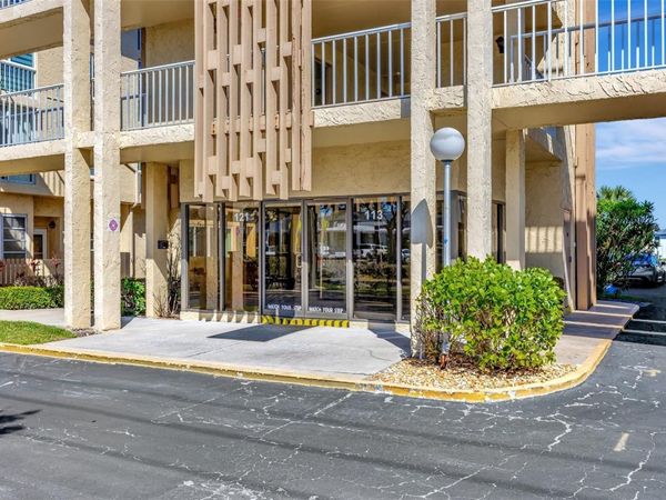 113 ISLAND WAY, Unit 241, CLEARWATER BEACH, FL 33767