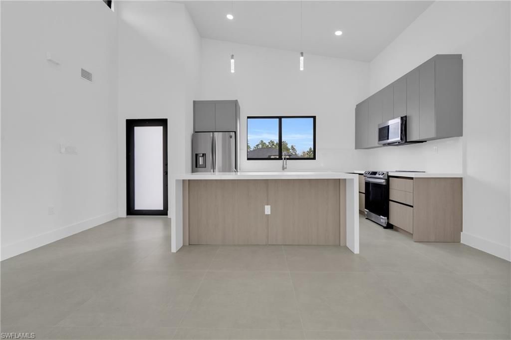 1009 State Ave, Lehigh Acres, FL 33972 Photo