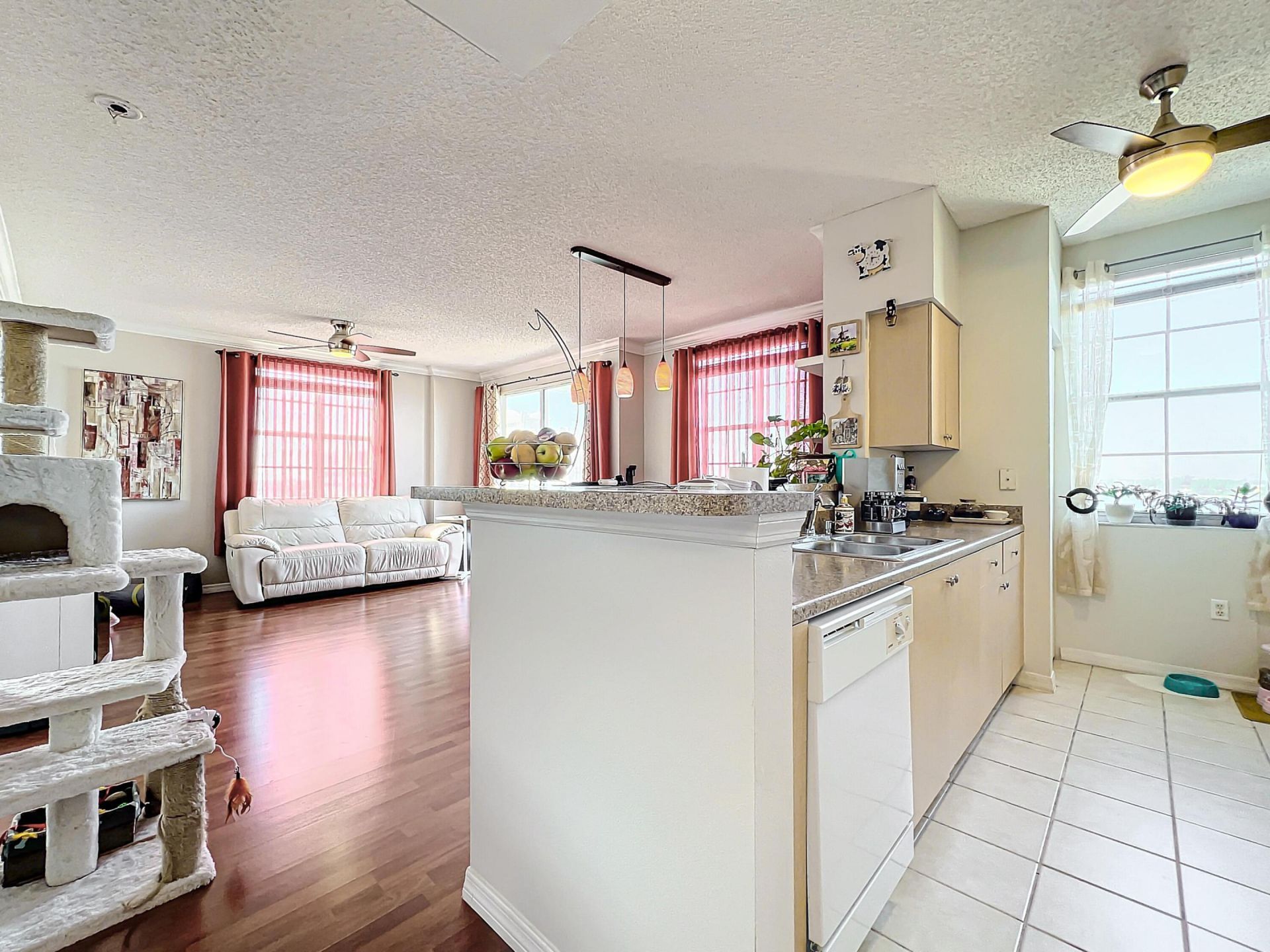 616 Clearwater Park Road, Unit 713, West Palm Beach, FL 33401 Photo